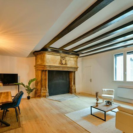 La Dame Blanche - Appartement Hypercentre Historique Bourges Exterior photo
